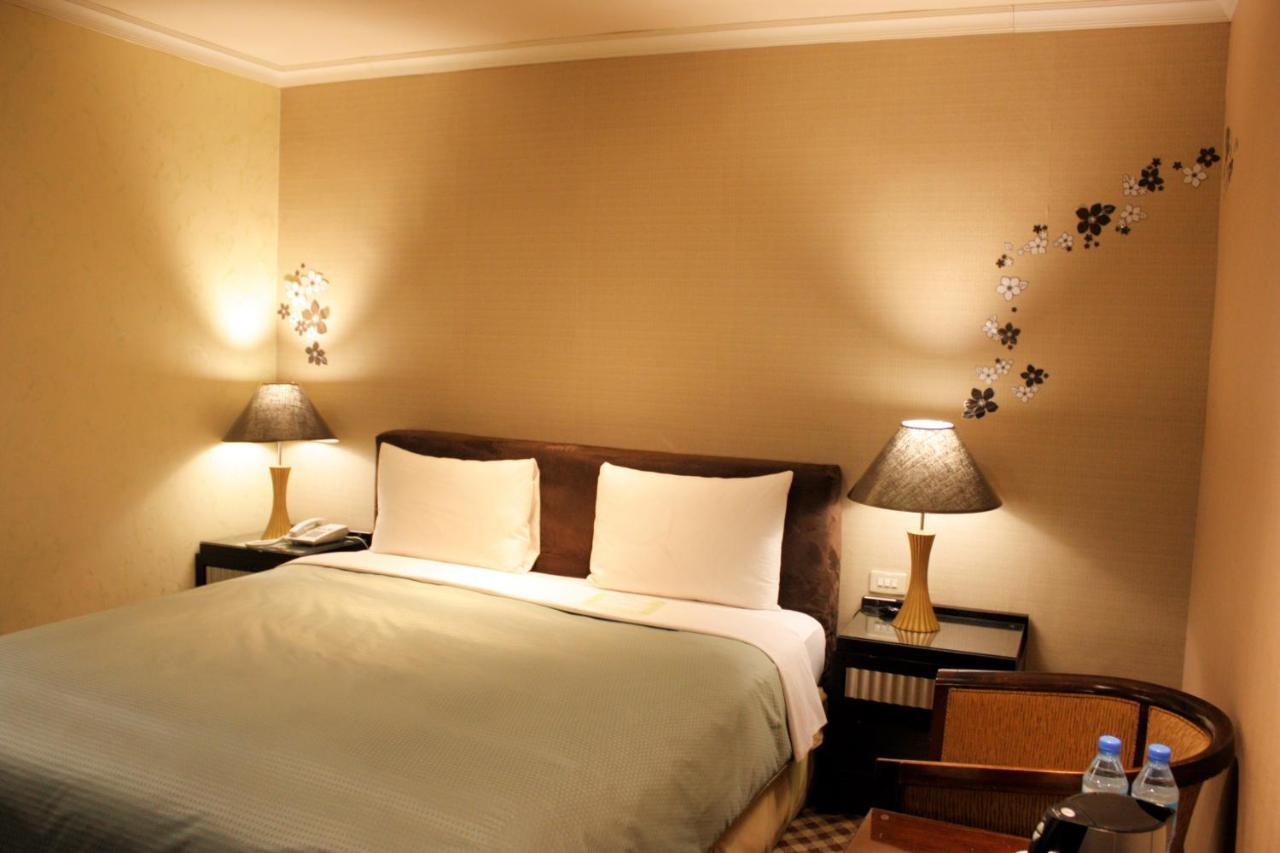 Astar Hotel ไทเป ภายนอก รูปภาพ