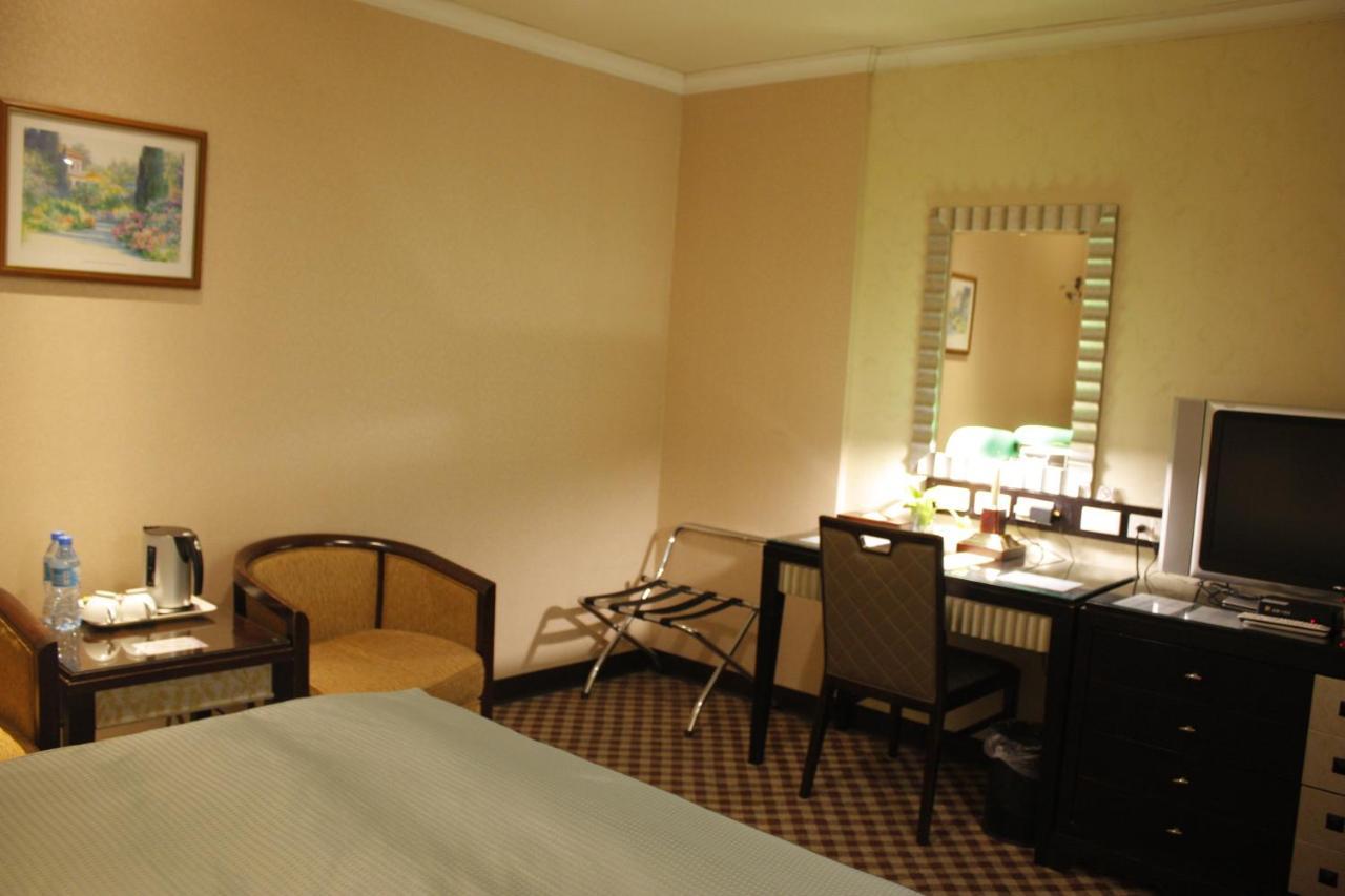 Astar Hotel ไทเป ภายนอก รูปภาพ