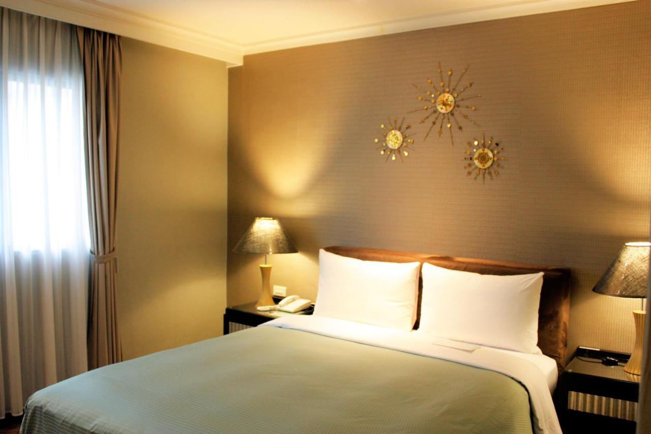 Astar Hotel ไทเป ภายนอก รูปภาพ