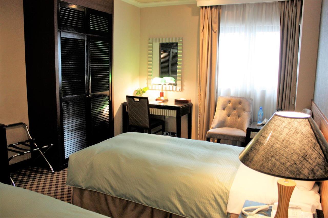 Astar Hotel ไทเป ภายนอก รูปภาพ
