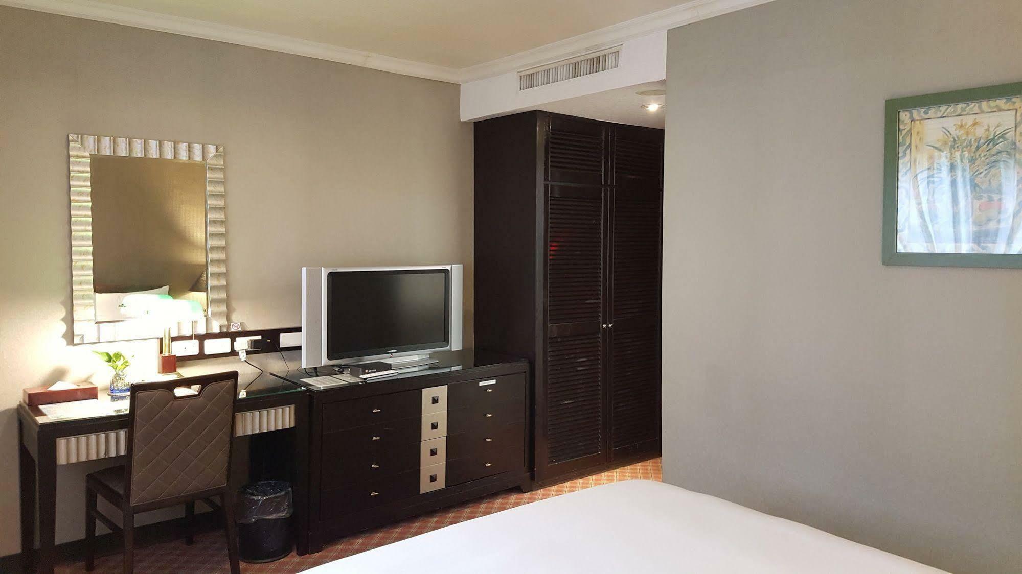 Astar Hotel ไทเป ภายนอก รูปภาพ